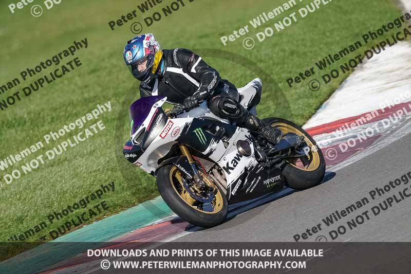 donington no limits trackday;donington park photographs;donington trackday photographs;no limits trackdays;peter wileman photography;trackday digital images;trackday photos